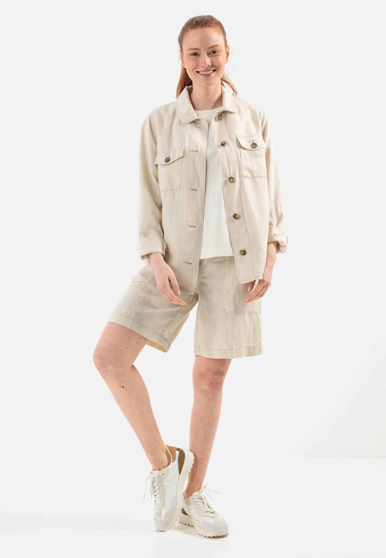 Damen Camel Active Hosen^Bermuda mit elastischem Bund aus TENCEL™ Lyocell