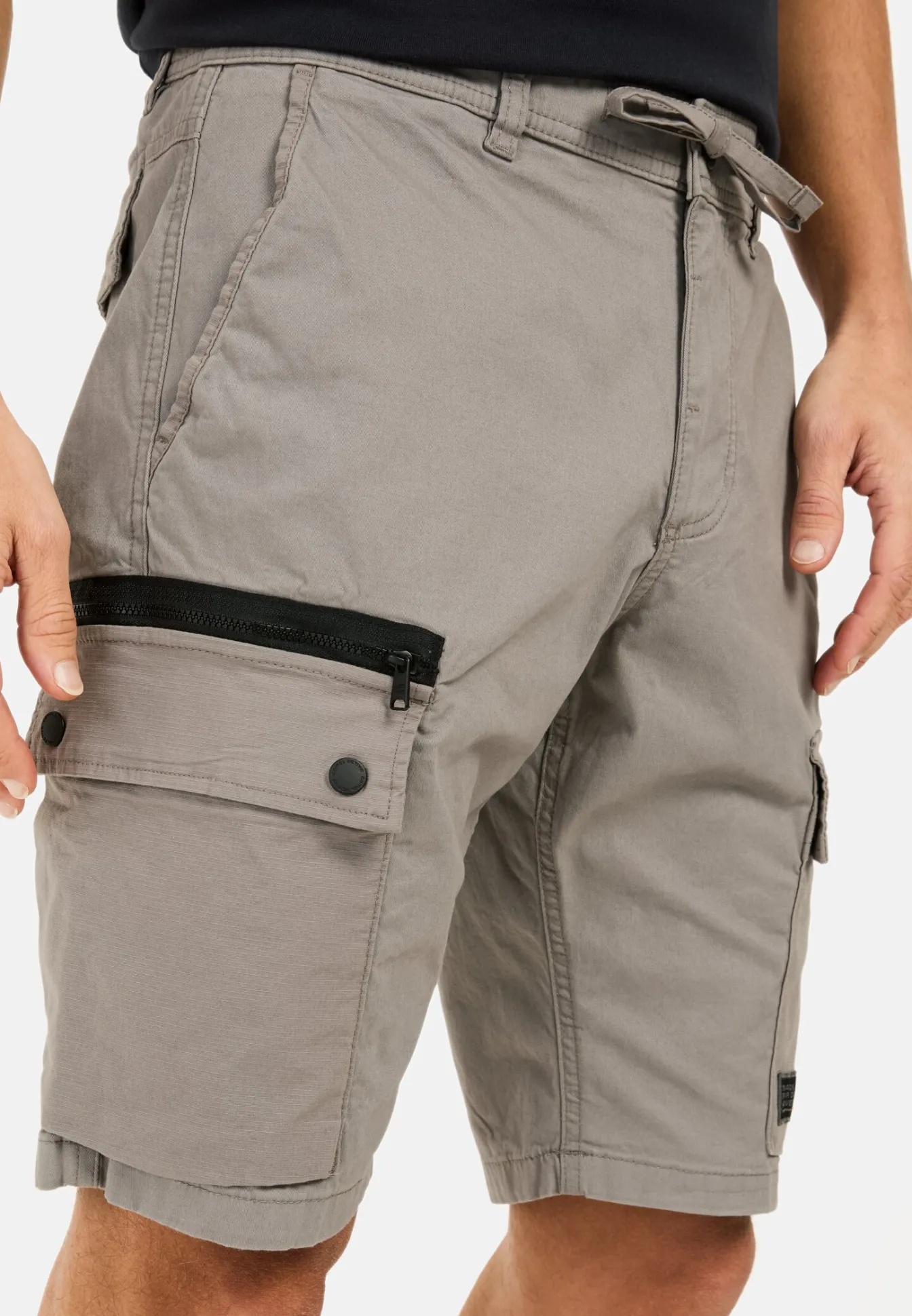Herren Camel Active Shorts & Bermudas^Cargo-Shorts mit Kordelzug und Stretch