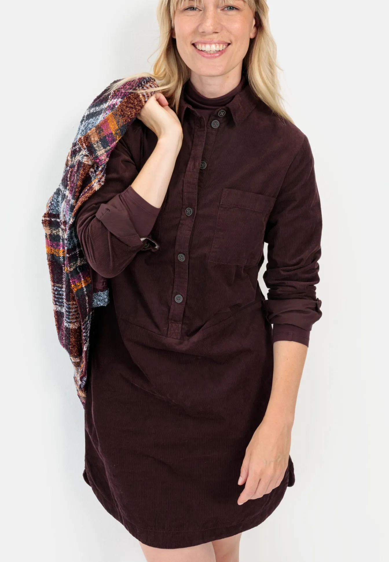 Damen Camel Active Kleider^Cordkleid aus reiner Baumwolle