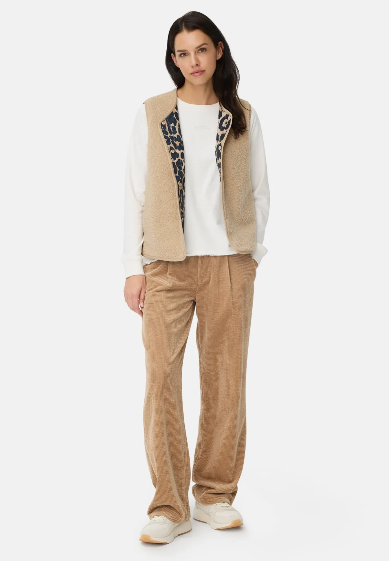 Damen Camel Active Jacken & Westen^Fleece-Weste mit Knopfverschluss