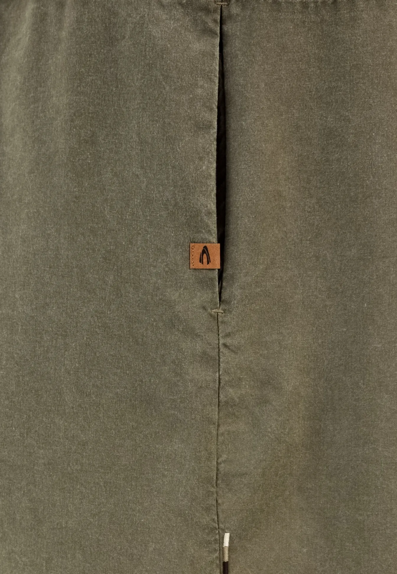Damen Camel Active Kleider^Hemdblusenkleid mit langen Ärmeln aus TENCEL™ Lyocell