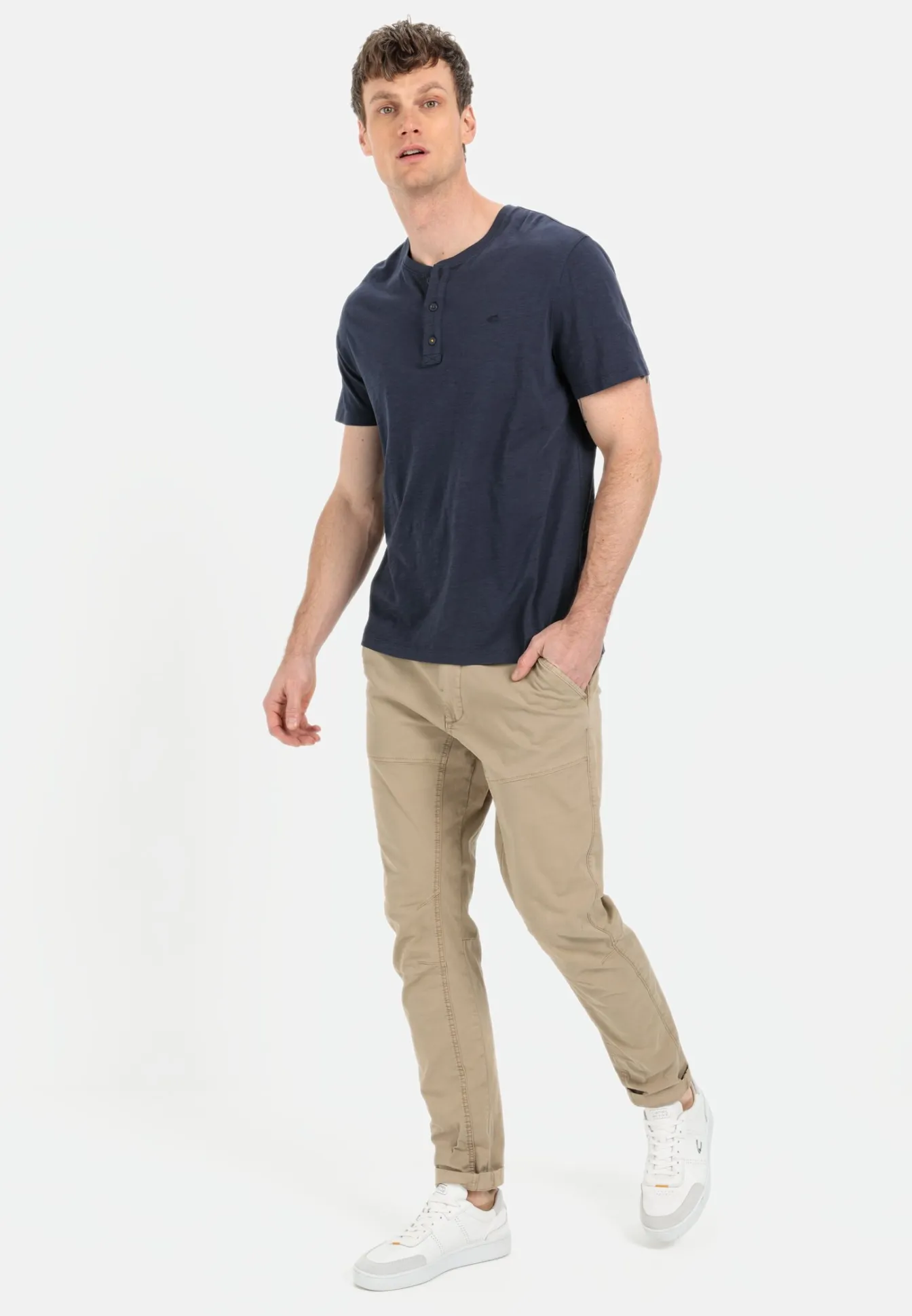 Herren Camel Active T-Shirts & Polos^Kurzarm Henleyshirt aus reiner Baumwolle