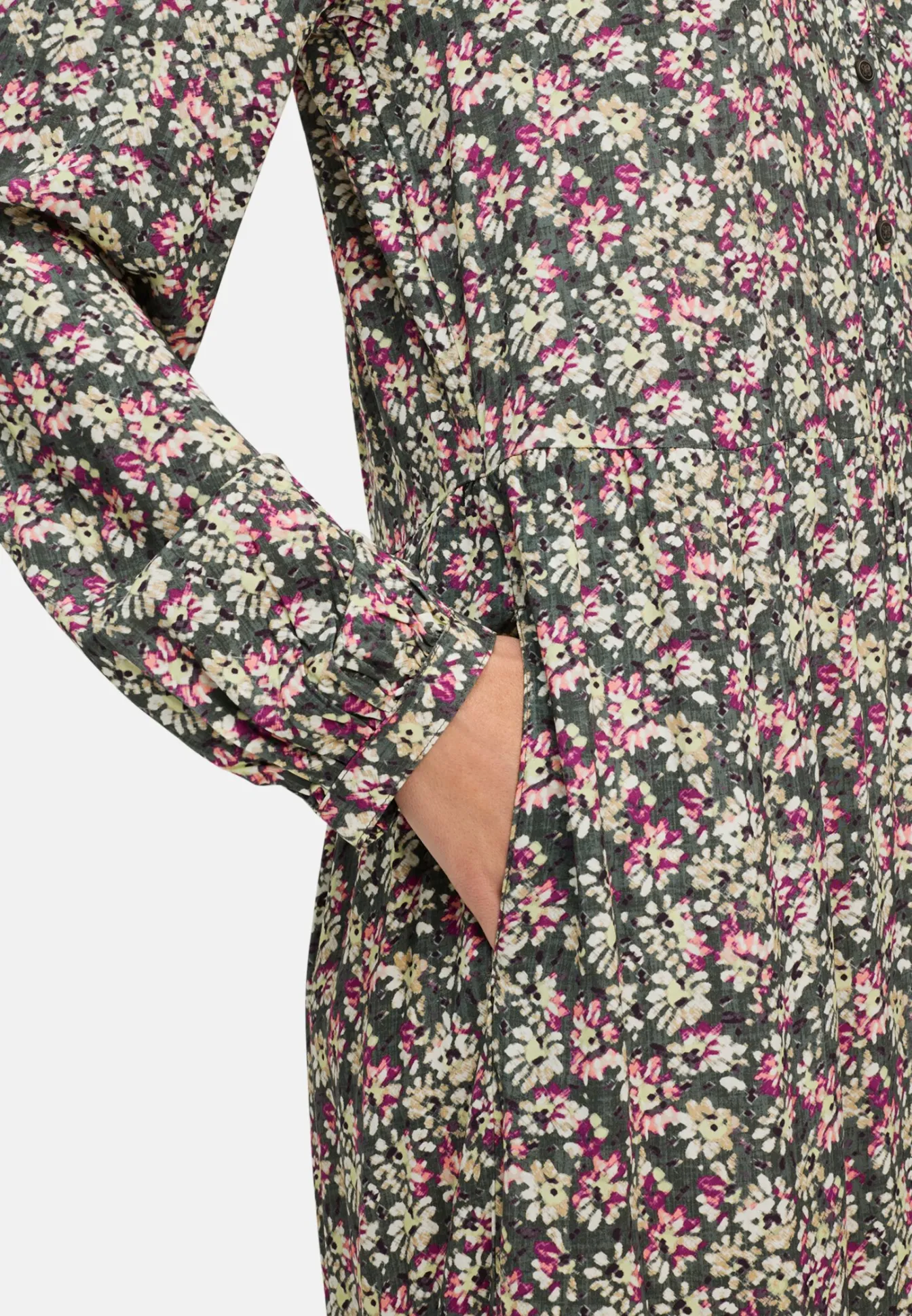 Damen Camel Active Kleider^Langarm Kleid aus reiner Viskose