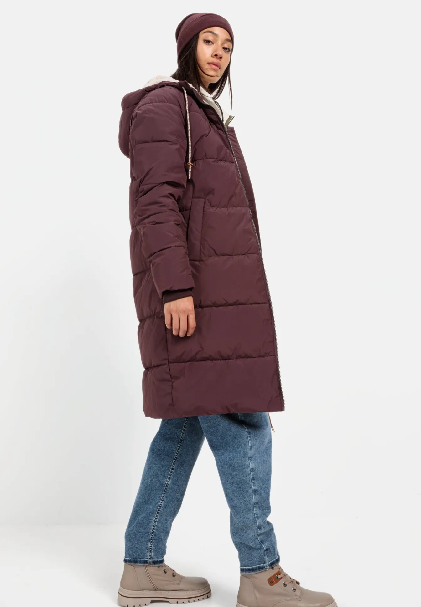 Damen Camel Active Jacken & Westen^Langer Puffermantel mit gefütterter Kapuze