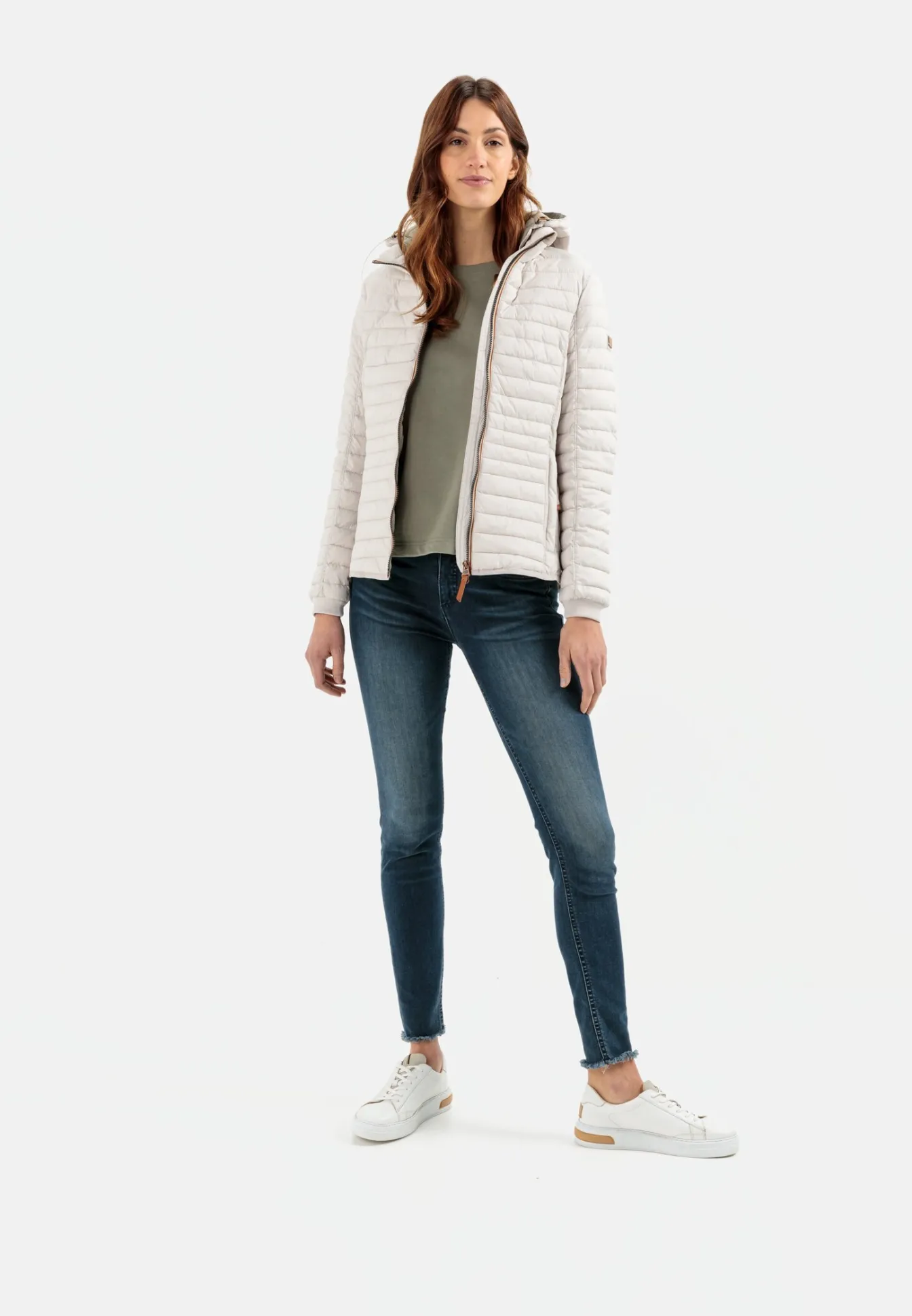 Damen Camel Active Jacken & Westen^Leicht wattierte Steppjacke aus recyeltem Polyamid