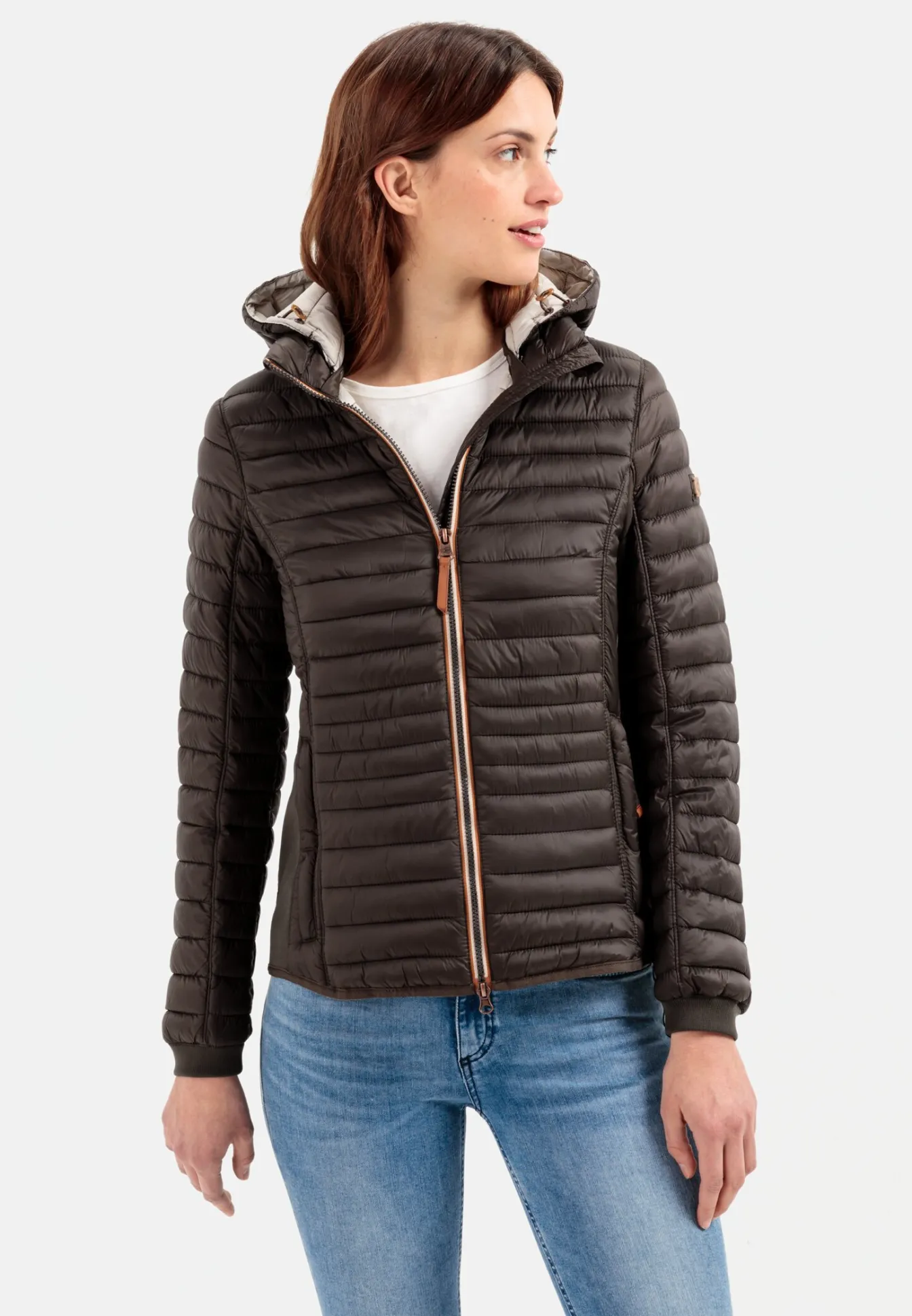 Damen Camel Active Jacken & Westen^Leicht wattierte Steppjacke aus recyeltem Polyamid