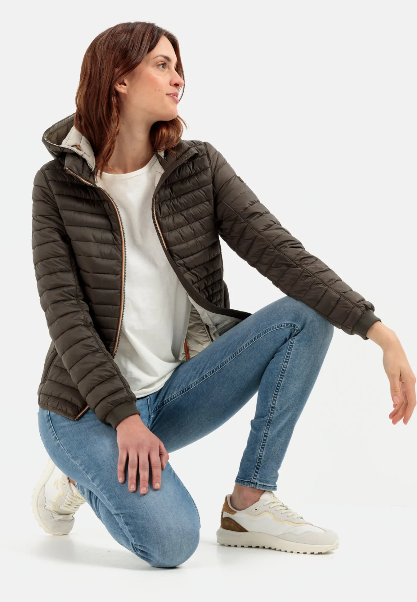 Damen Camel Active Jacken & Westen^Leicht wattierte Steppjacke aus recyeltem Polyamid