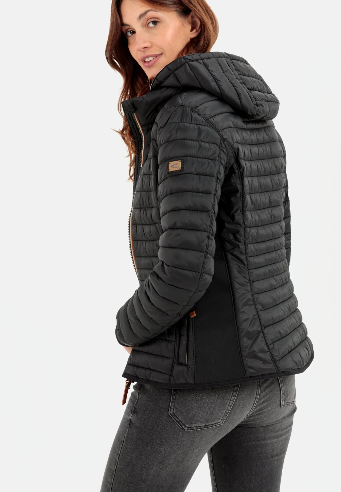 Damen Camel Active Jacken & Westen^Leicht wattierte Steppjacke aus recyeltem Polyamid