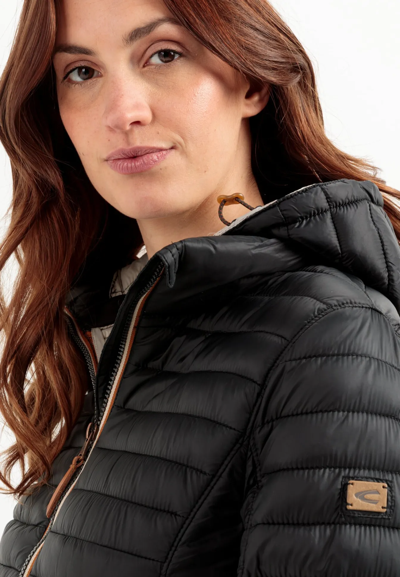 Damen Camel Active Jacken & Westen^Leicht wattierte Steppjacke aus recyeltem Polyamid