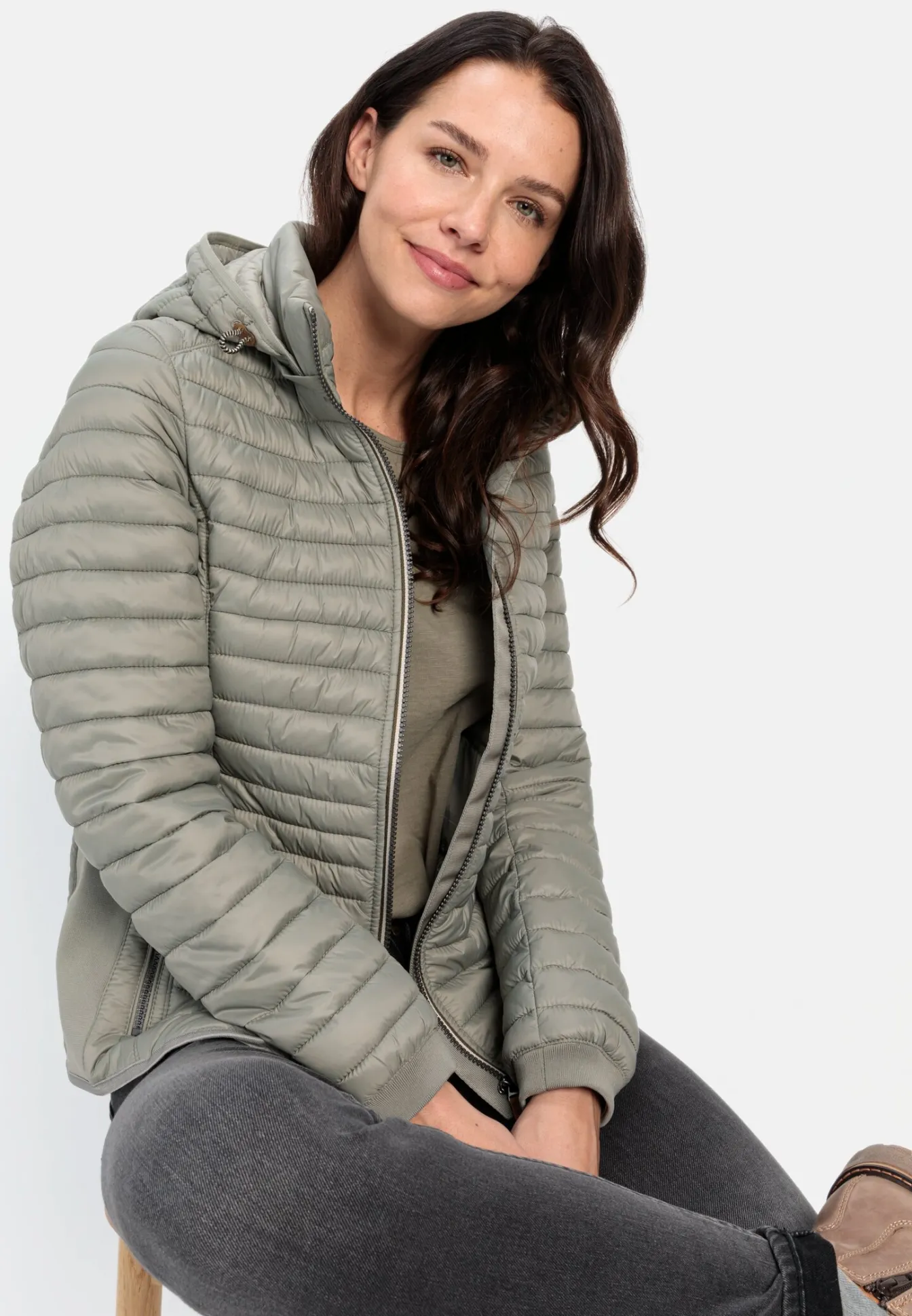 Damen Camel Active Jacken & Westen^Leichte Steppjacke aus recyceltem Polyamid