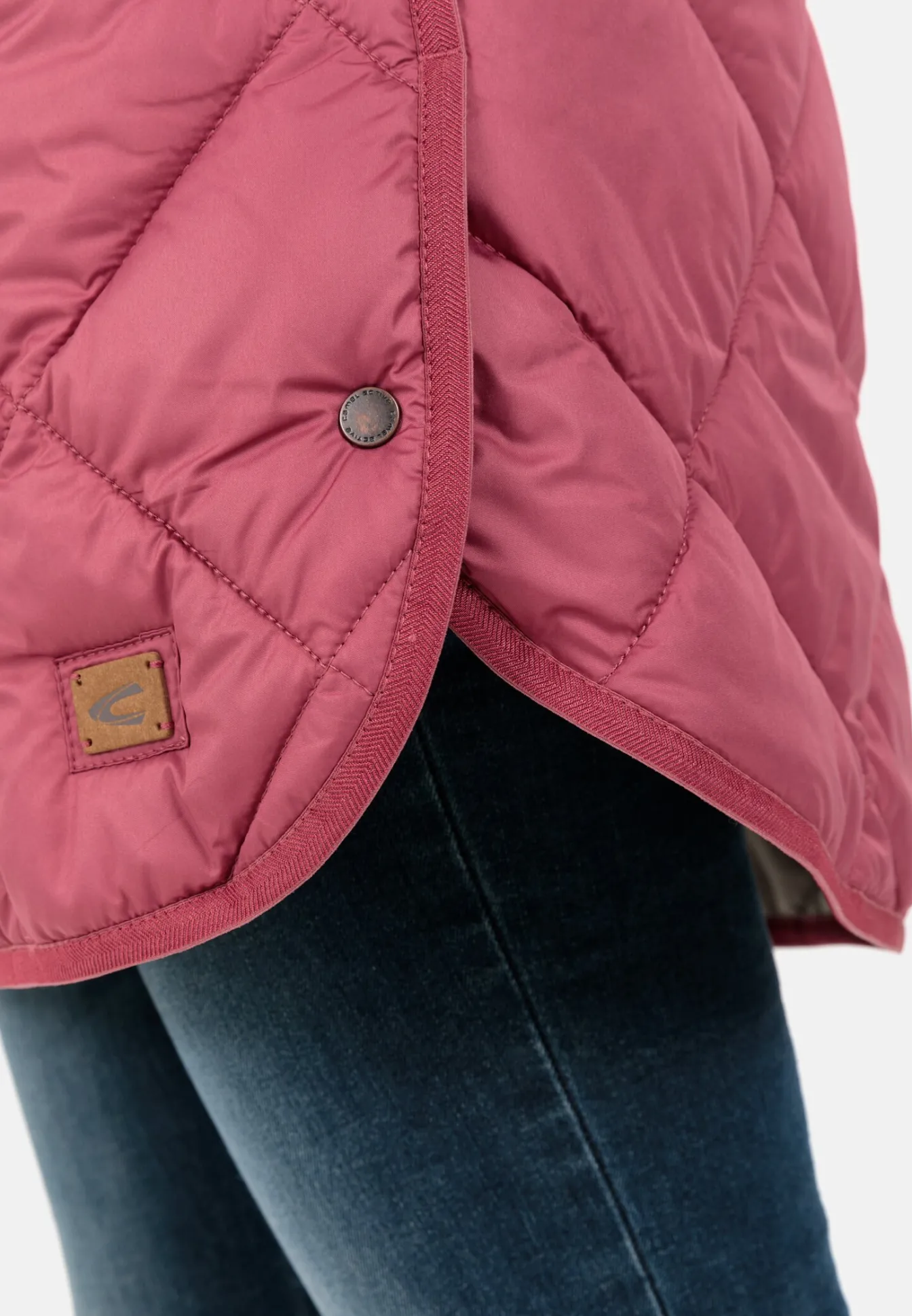 Damen Camel Active Jacken & Westen^Longweste mit Kapuze aus recyceltem Polyester