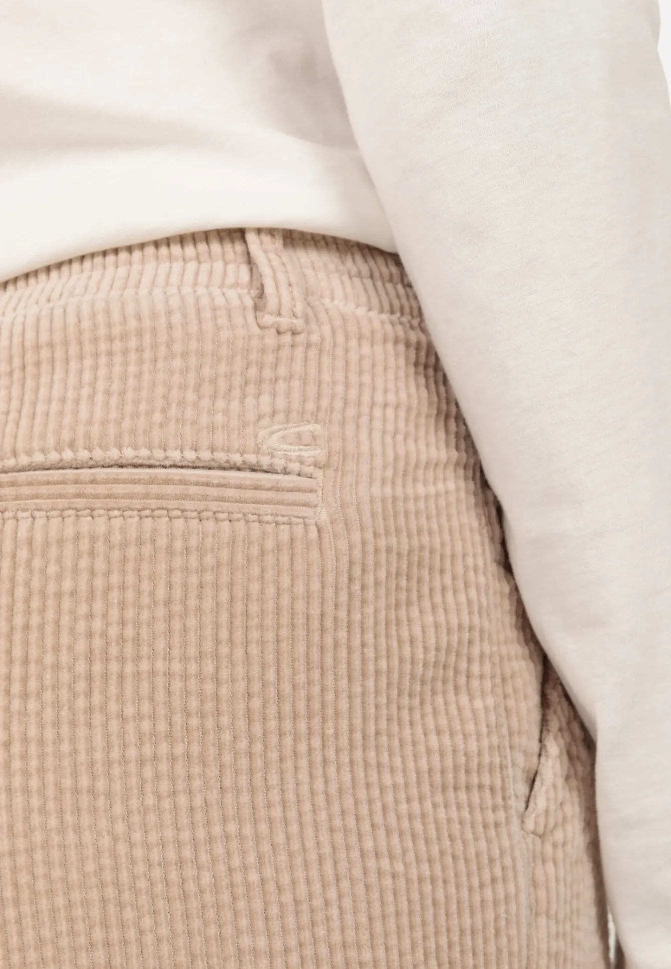 Damen Camel Active Hosen^Loose Fit Softcordhose aus Baumwolle