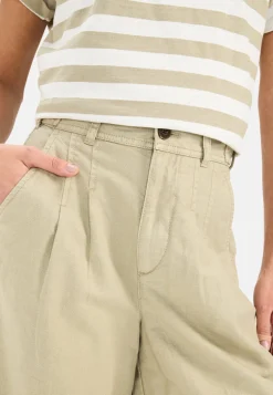 Damen Camel Active Hosen^Shorts aus Leinenmix