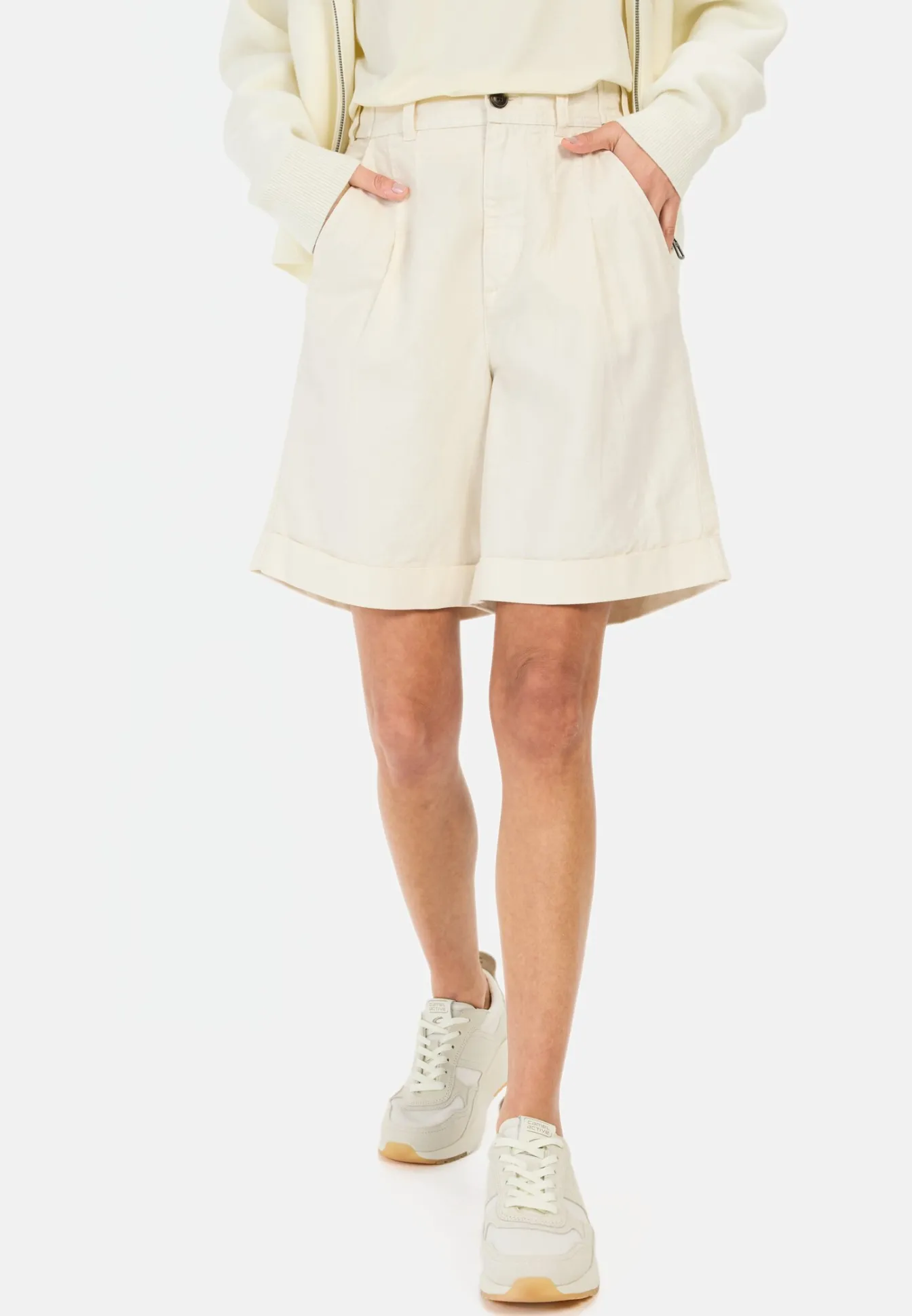 Damen Camel Active Hosen^Shorts aus Leinenmix