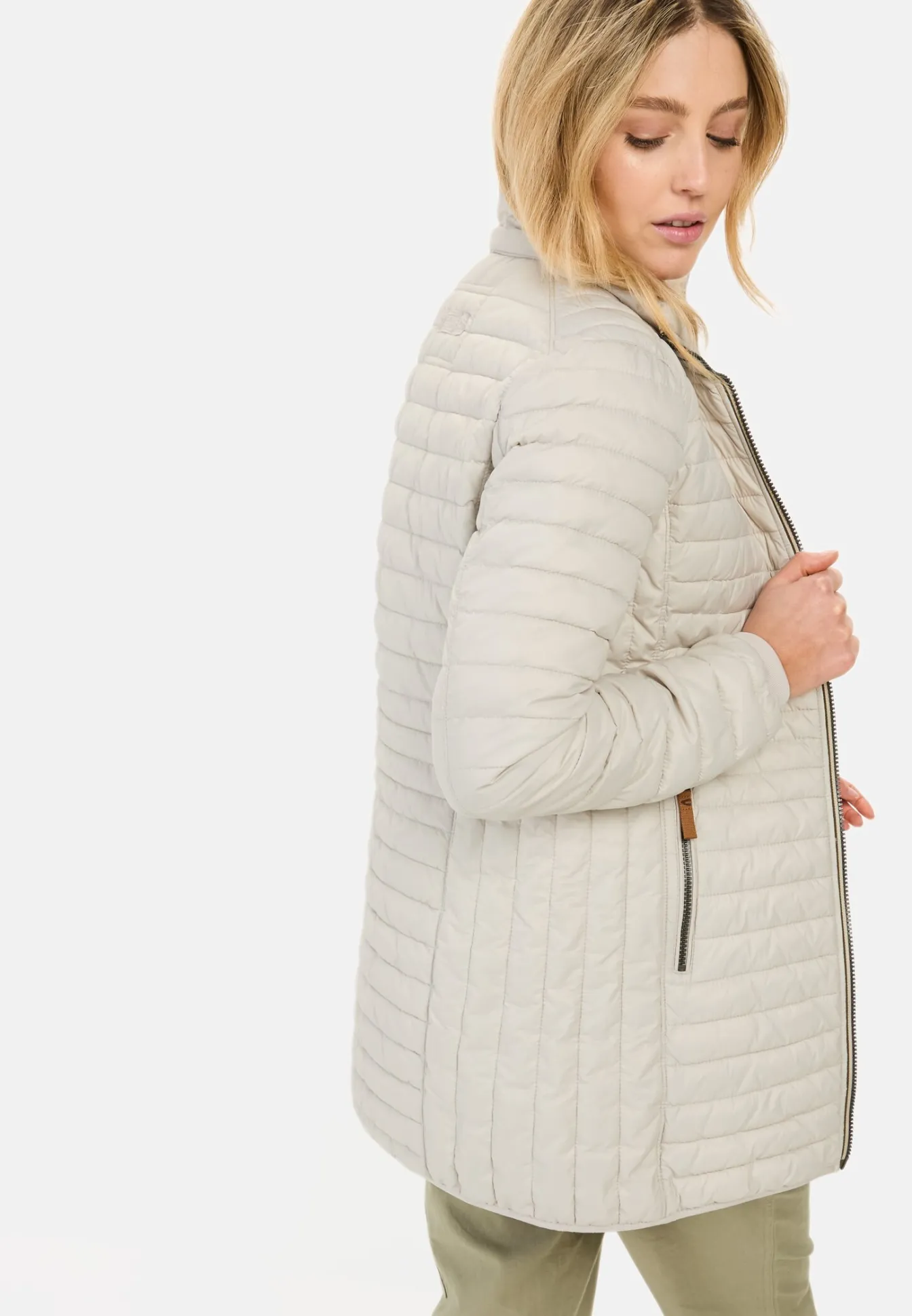 Damen Camel Active Jacken & Westen^Steppjacke aus recyceltem Polyamid