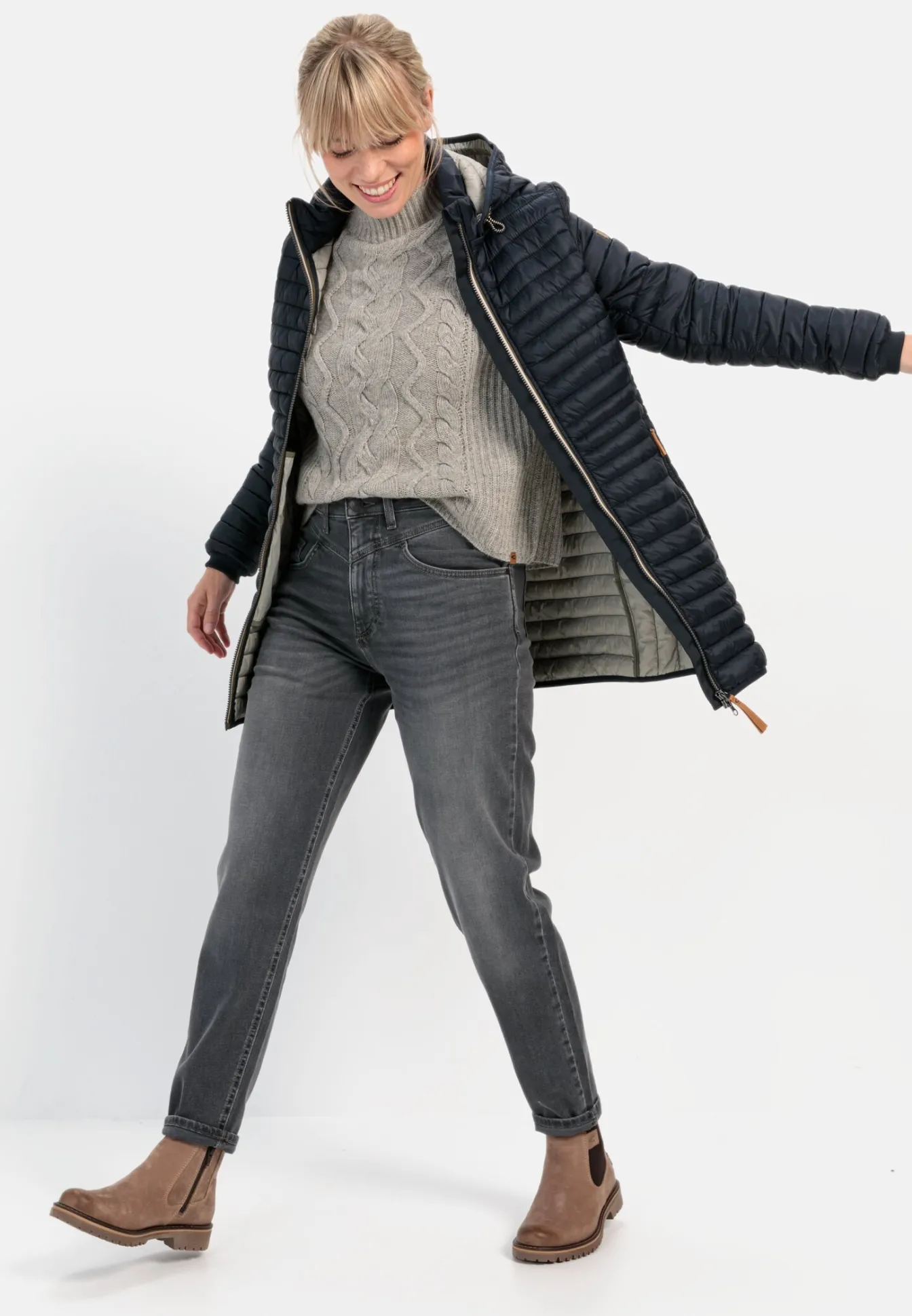 Damen Camel Active Jacken & Westen^Steppjacke aus recyceltem Polyamid
