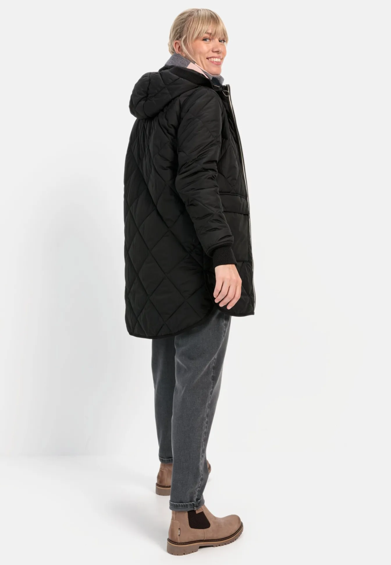 Damen Camel Active Jacken & Westen^Steppmantel aus recyceltem Polyester