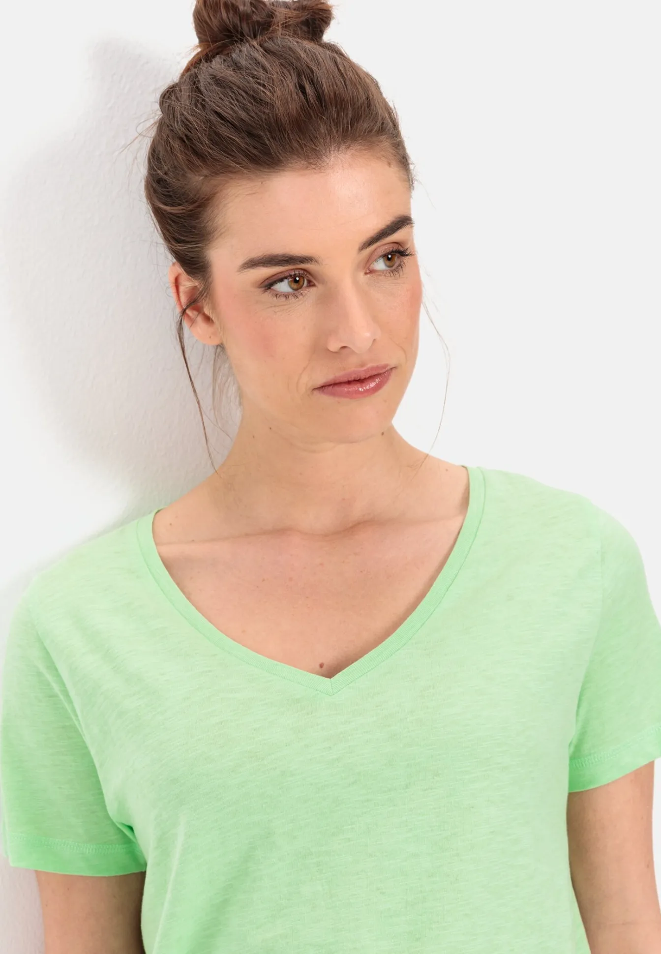 Damen Camel Active T-Shirts & Polos^V-Neck T-Shirt aus Organic Cotton