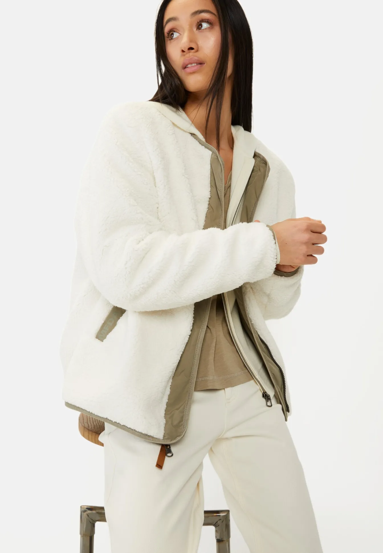 Damen Camel Active Jacken & Westen^Wendejacke aus recyceltem Polyester